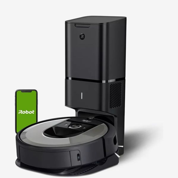 iRobot Roomba i6+ Robot Vacuum with Automatic Dirt Disposal