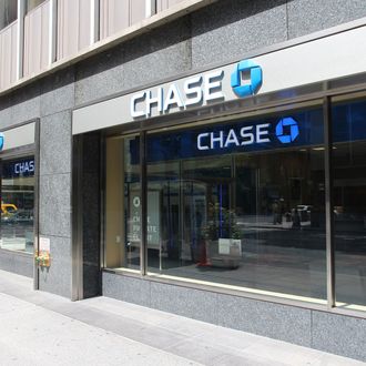 Hackers Reportedly Infiltrate JPMorgan Chase and Other Banks, Steal ...