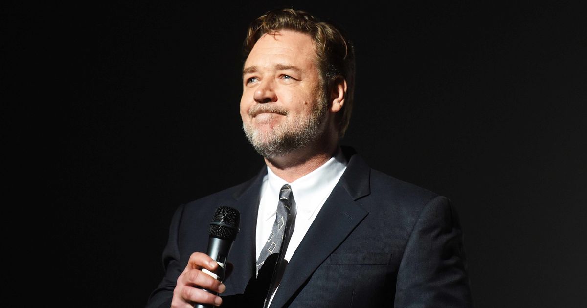 9 Ridiculous Items From Russell Crowe’s Divorce Auction