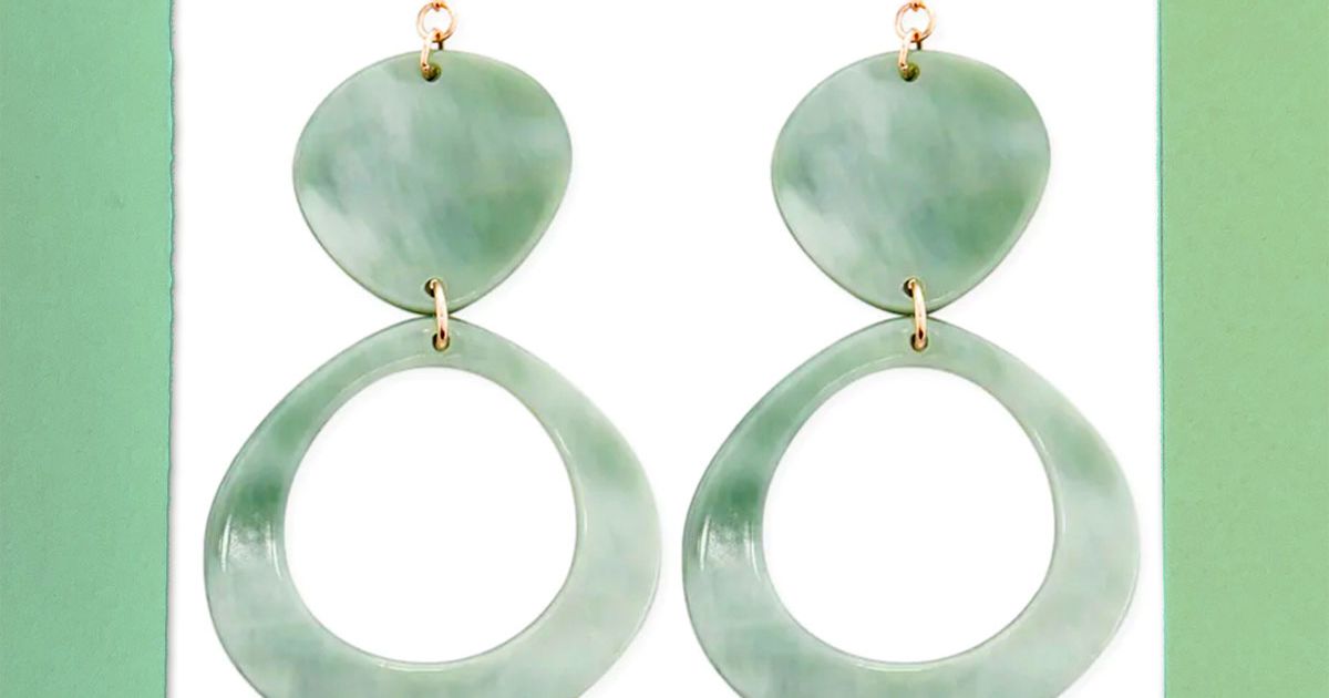 16 Mint Green Clothes, Accessories, to Buy Now