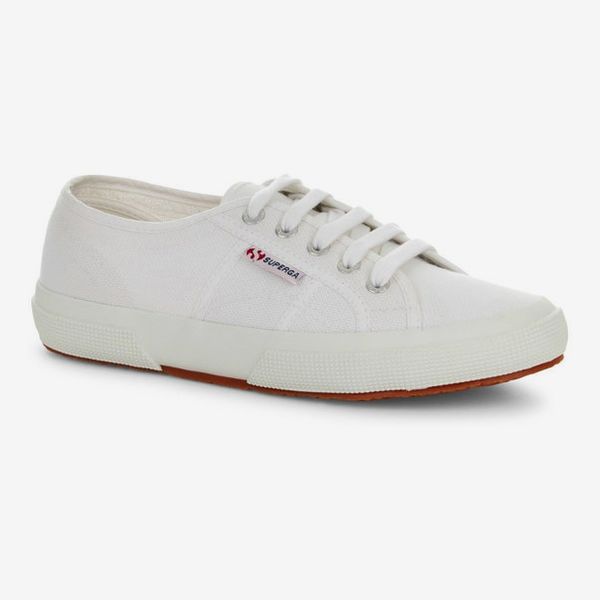 comfortable white trainers