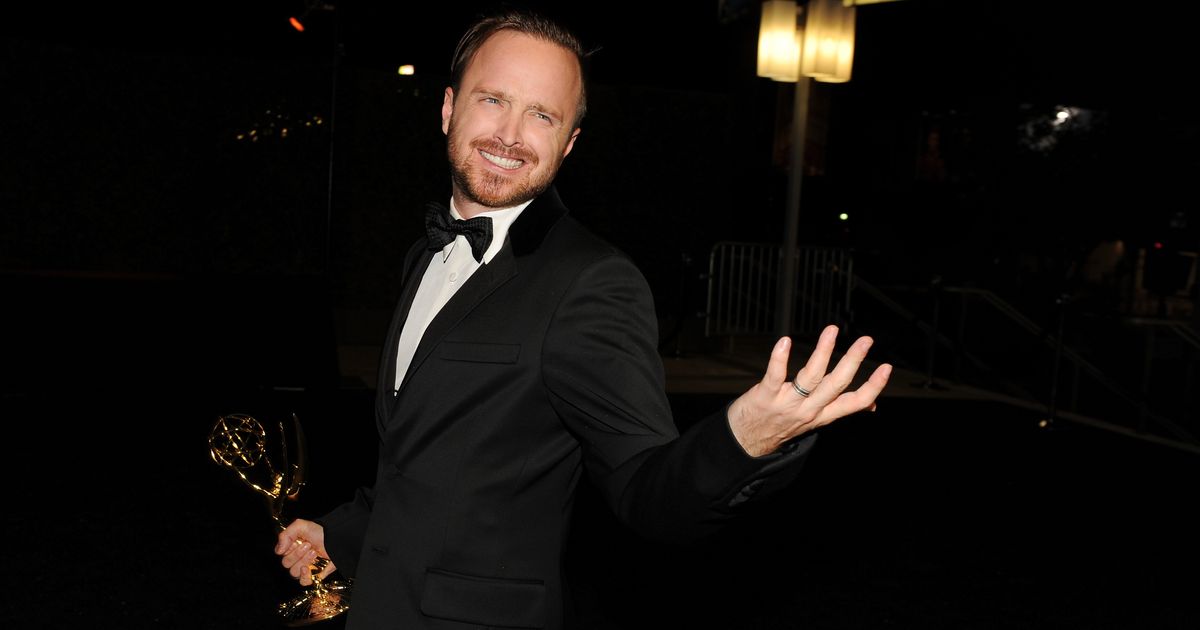 Send Mean Holiday Greetings To Friends With Aaron Paul s Yo Bitch App