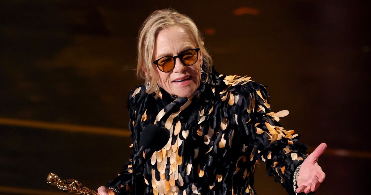 Amy Madigan Cackles Through Her Best Supporting Actress Win