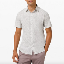 Lululemon Down to the Wire Short Sleeve Shirt