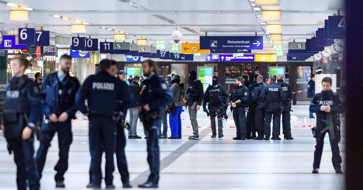 7 Hurt in Ax Attack at Train Station in Germany