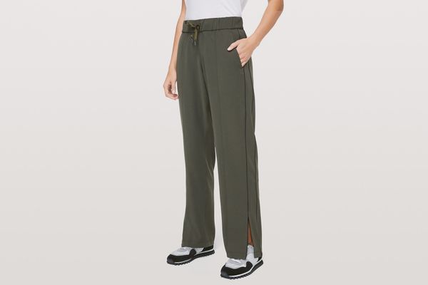 Lululemon On the Right Track Pant