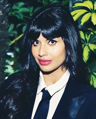 Jameela Jamil's anti-airbrushing campaign isn't the answer.