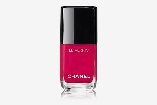 Chanel Le Vernis in Camelia