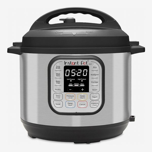 Instant Pot 6 Qt 7-in-1 Multiuse Programmable Pressure Cooker