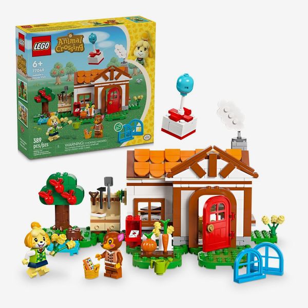 LEGO Animal Crossing Isabelle’s House Visit