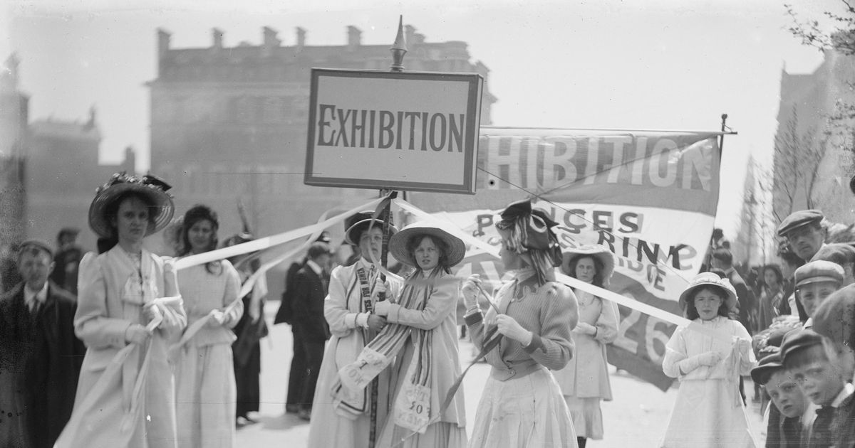 Gallery: Early Photos of Suffragettes