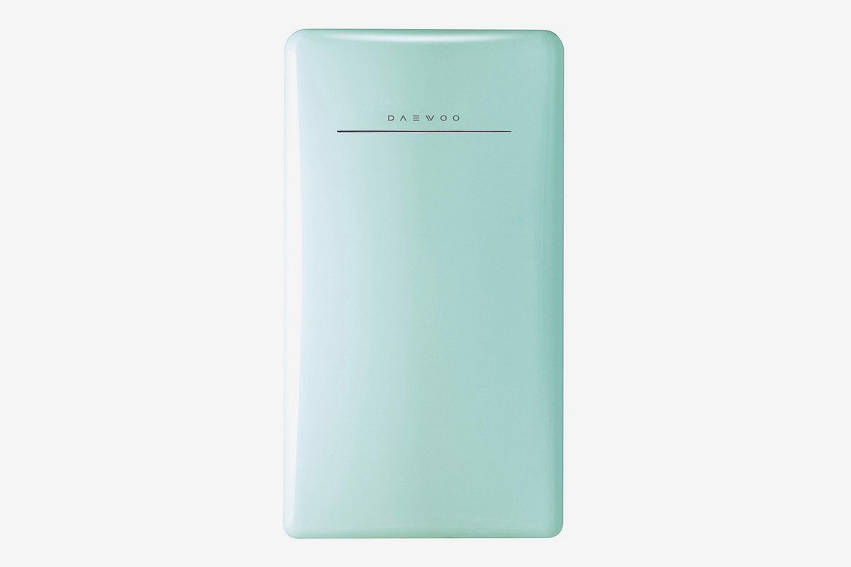 daewoo electronics mini fridge