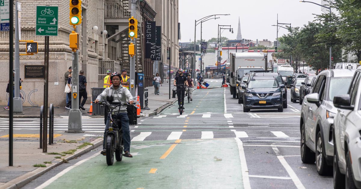 Downtown Brooklyn Bike Lane Reopens Under New Leadership