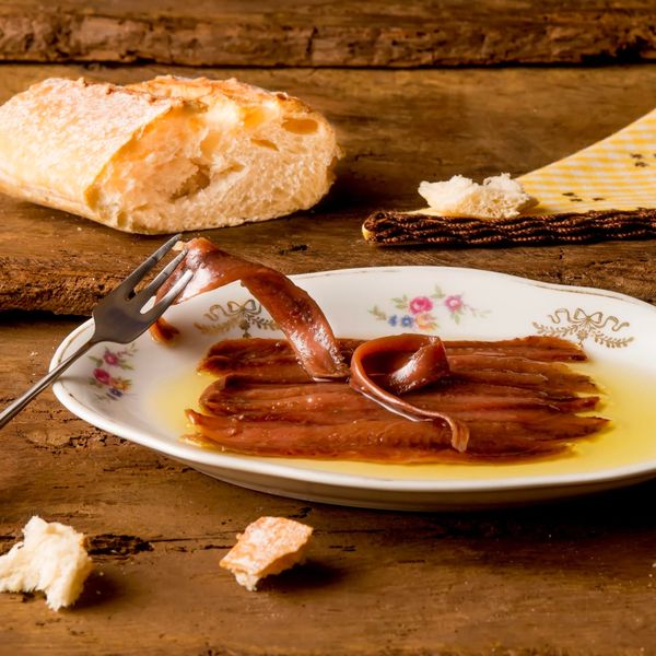 La Tienda Premium Anchovy Fillets in Olive Oil from Catalunya by Nassari