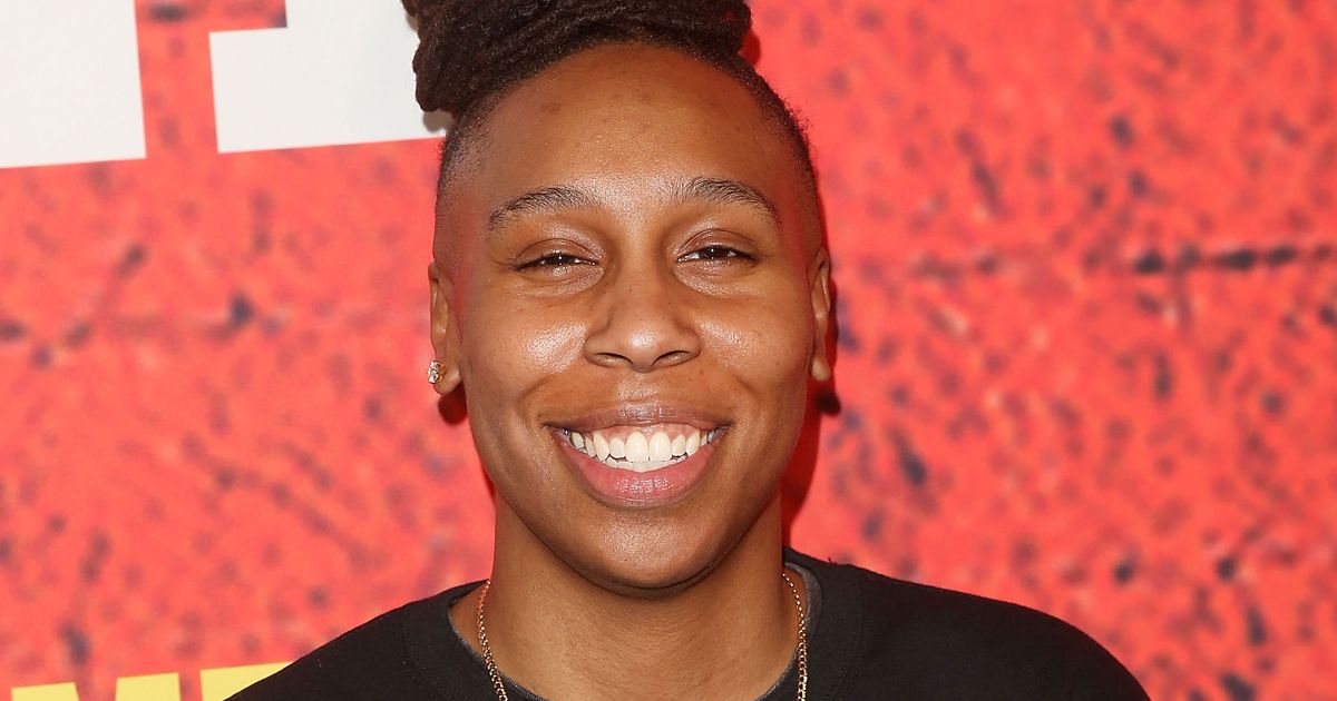 莉娜維特 (Lena Waithe) 的關於她的生活的酷兒喜劇獲得 TBS 試播訂單