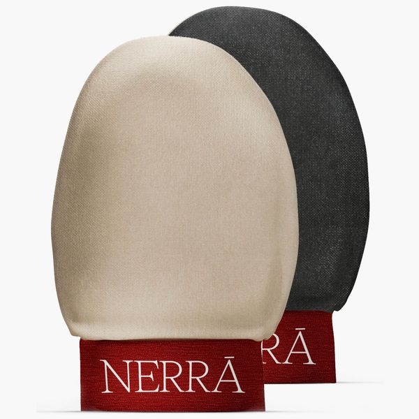 NERRĀ Exfoliating Body Glove Set