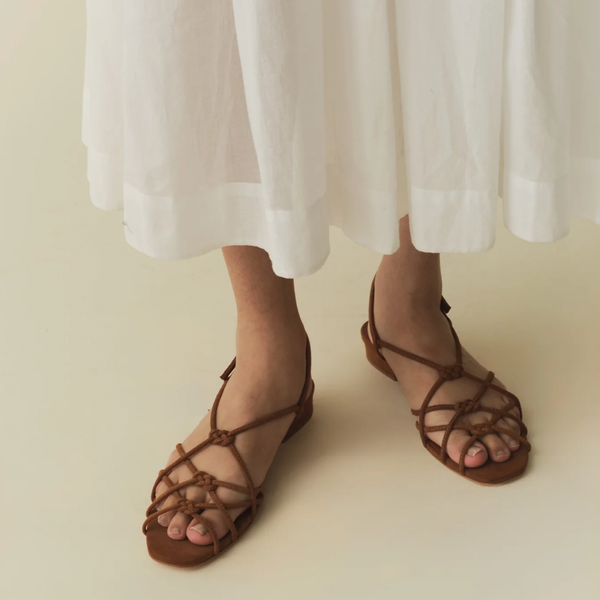 Dôen Corsica Sandal - Cognac Suede