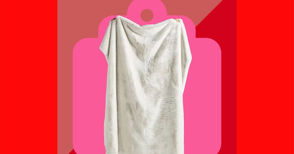 Anthropologie Sophie Faux Fur Throw Blanket Sale 2024 The Strategist