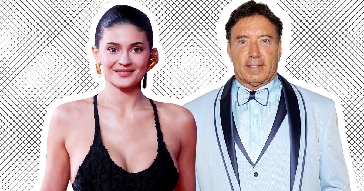 Good Luck Booking Kylie Jenner’s Plastic Surgeon