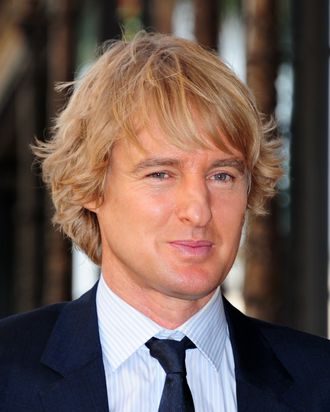 Actor Owen Wilson attends the Hollywood Walk of Fame star presentation ceremony for director John Lasseter, in Hollywood, California, November 1, 2011. AFP PHOTO / Robyn Beck (Photo credit should read ROBYN BECK/AFP/Getty Images)