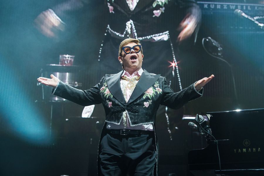 Elton John Performs Farewell yellow brick road, the final tour At AccorHotels Arena