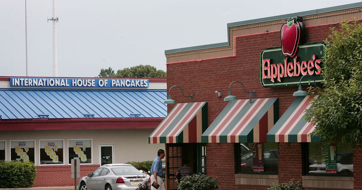 A Disabled Applebee’s Cook Worked for Nearly a Year Without Payment