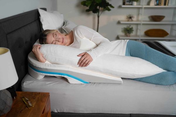 7 Best Back Support Pillows And Cushions 2020 The Strategist New York Magazine