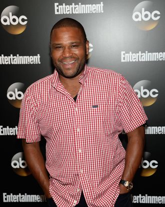 NEW YORK, NY - MAY 13: Anthony Anderson attends the Entertainment Weekly & ABC Upfronts Party at Toro on May 13, 2014 in New York City. (Photo by Jamie McCarthy/Getty Images for Entertainment Weekly)