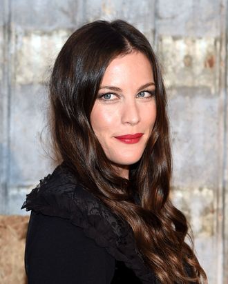 Liv Tyler gives birth to baby daughter