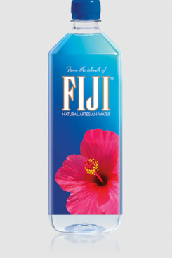 Agua embotellada artesiana natural Fiji, 1 litro (paquete de 12)