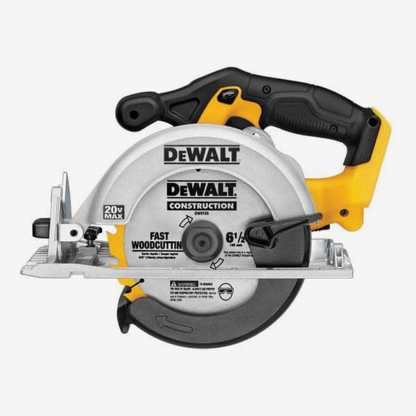 Dewalt 20-Volt MAX Inalámbrico 6-1/2 pulgadas. Sierra circular