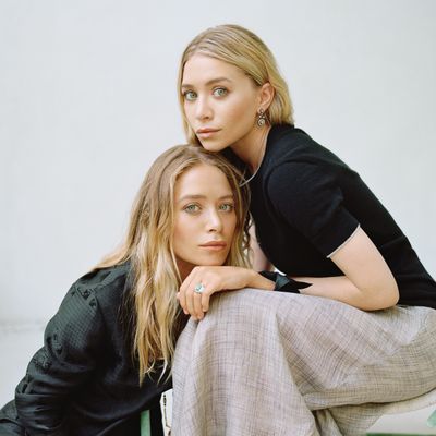 Mary-Kate and Ashley Olsen Calculate How Far You’ll Walk in Heels for Them