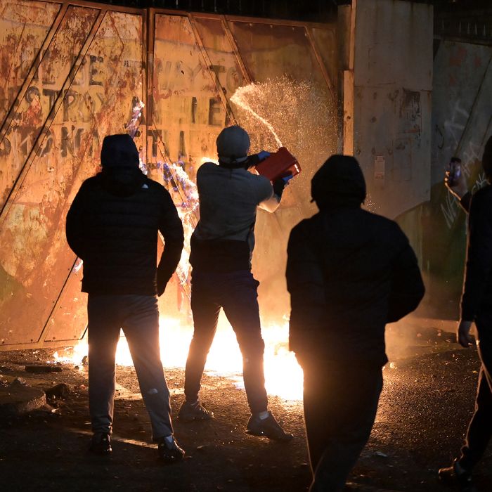 Northern Ireland Riots Why Tensions Have Reignited