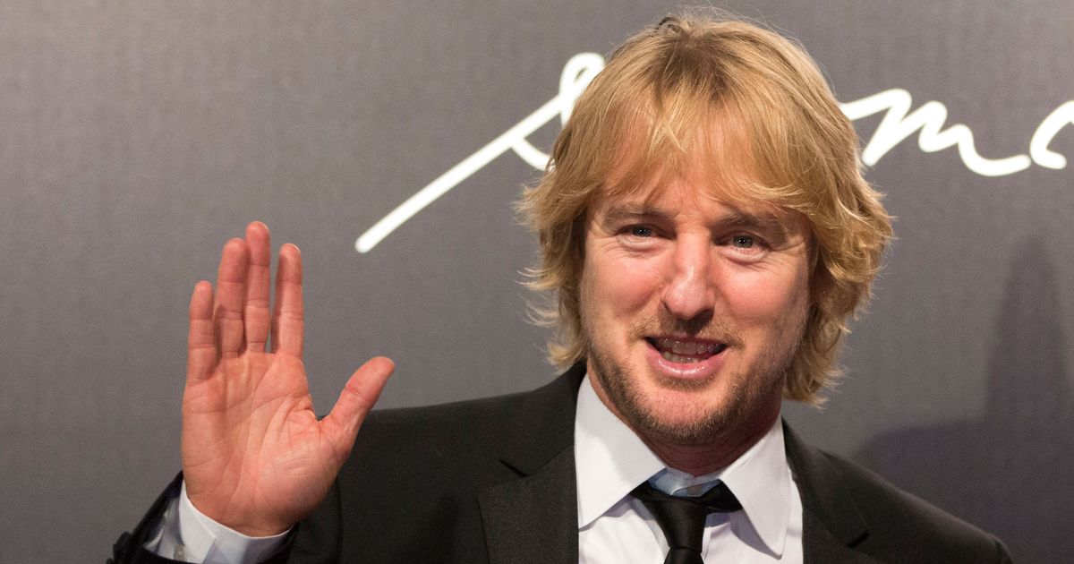 Owen Wilson Pairs Dolce & Gabbana Pinstripe Suit with Sneakers – The  Fashionisto