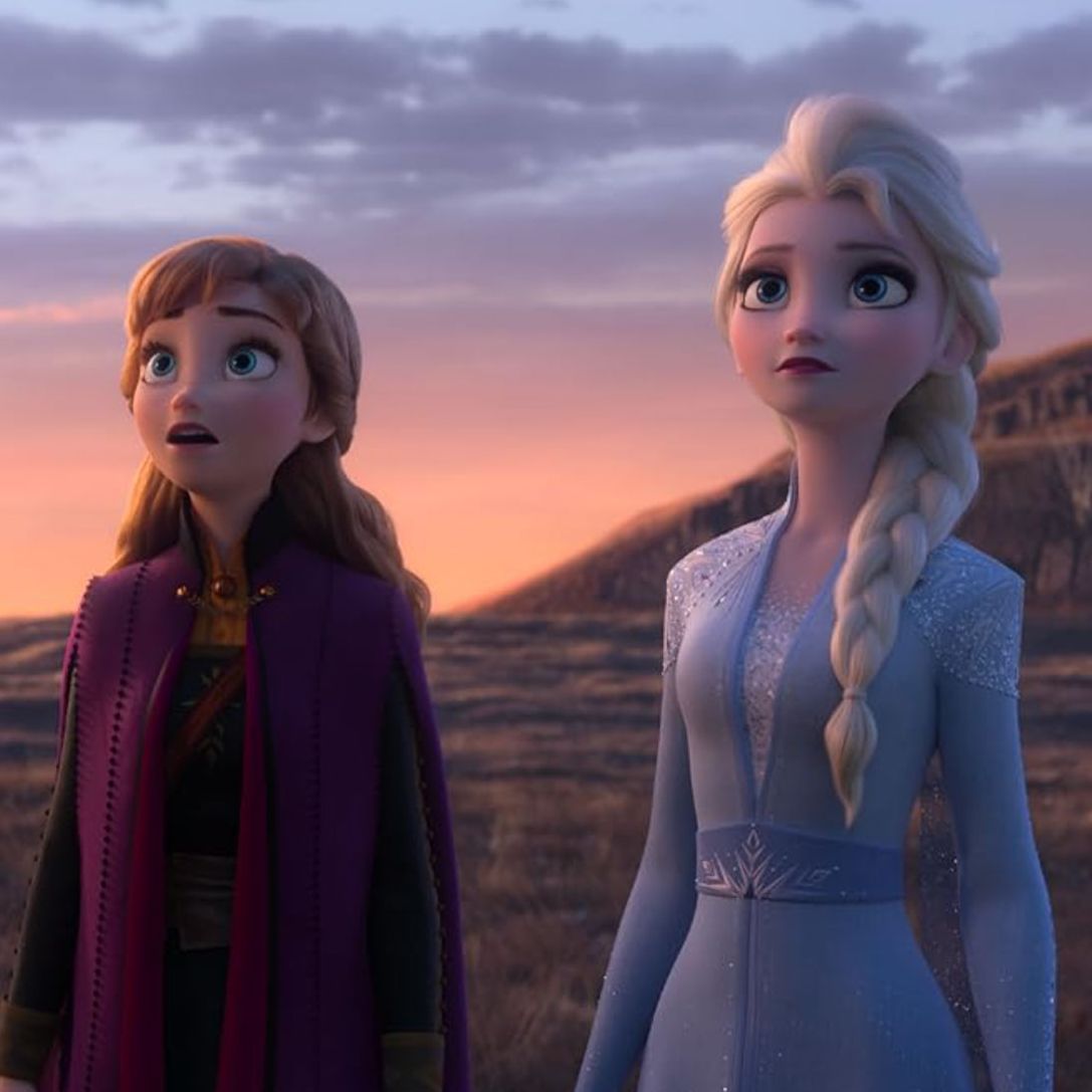 Idina Menzel Is 'On the Fence' About Elsa's Love Life If 'Frozen 3' Happens