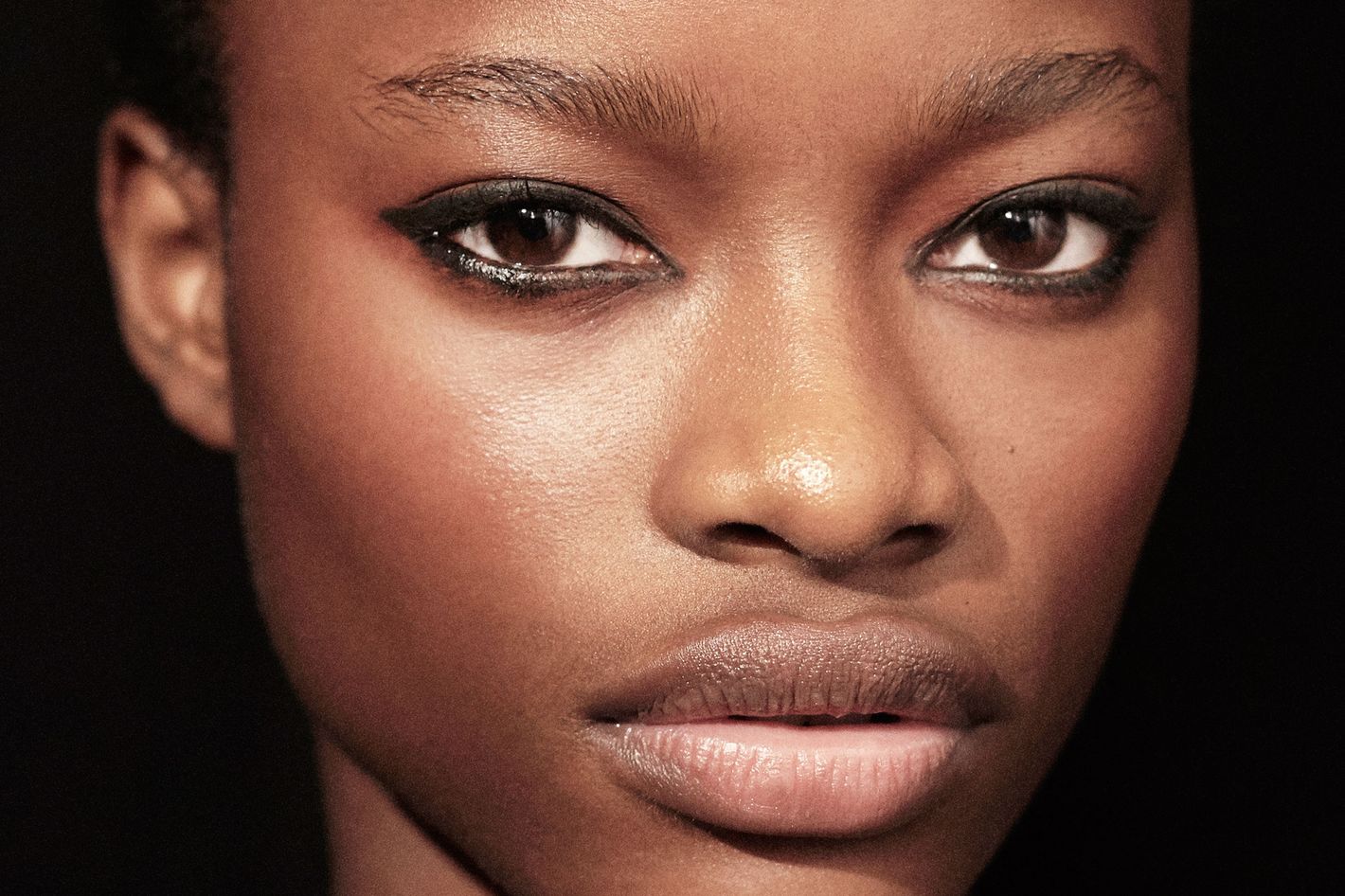 5 Black Eyeliner Tips From New York Fashion Week