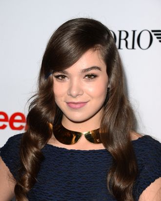 Actress Hailee Steinfeld arrives at Teen Vogue's 10th Anniversary young Hollywood party on September 27, 2012 in Beverly Hills, California.