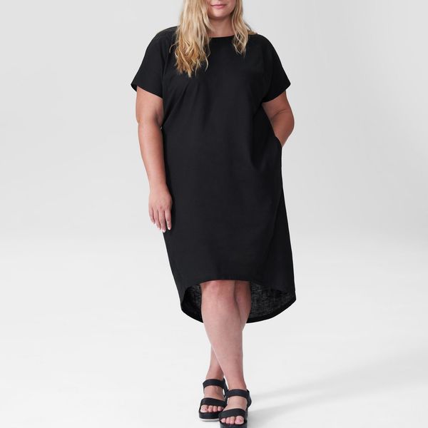 Universal Standard Sarah Linen Shift Dress