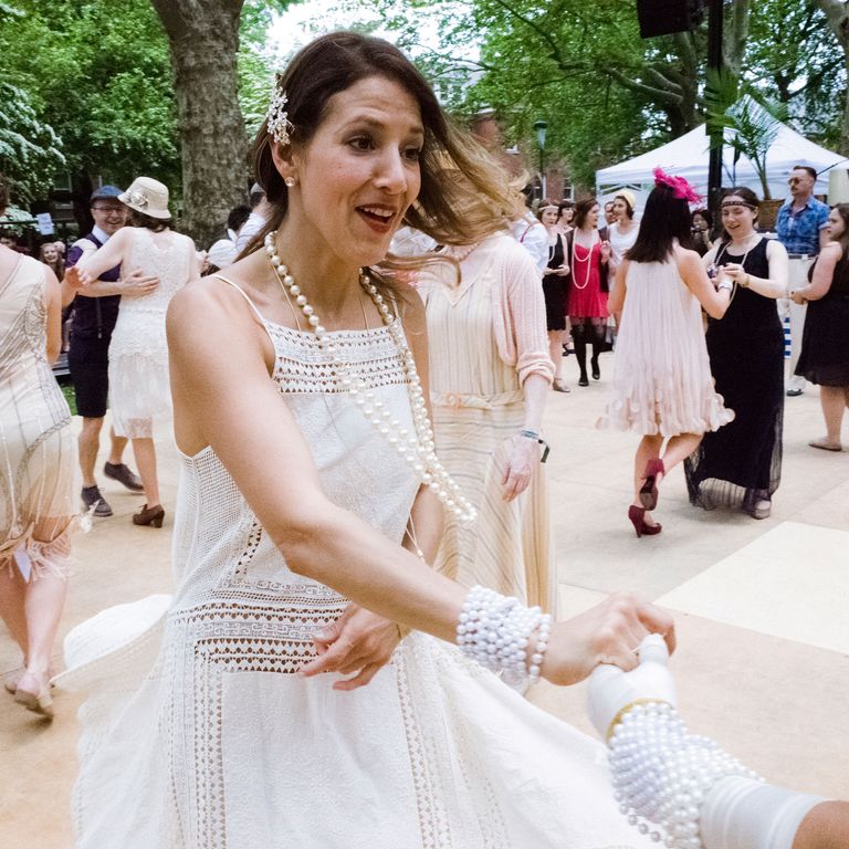 Street Style: Welcome to the Roaring 20s