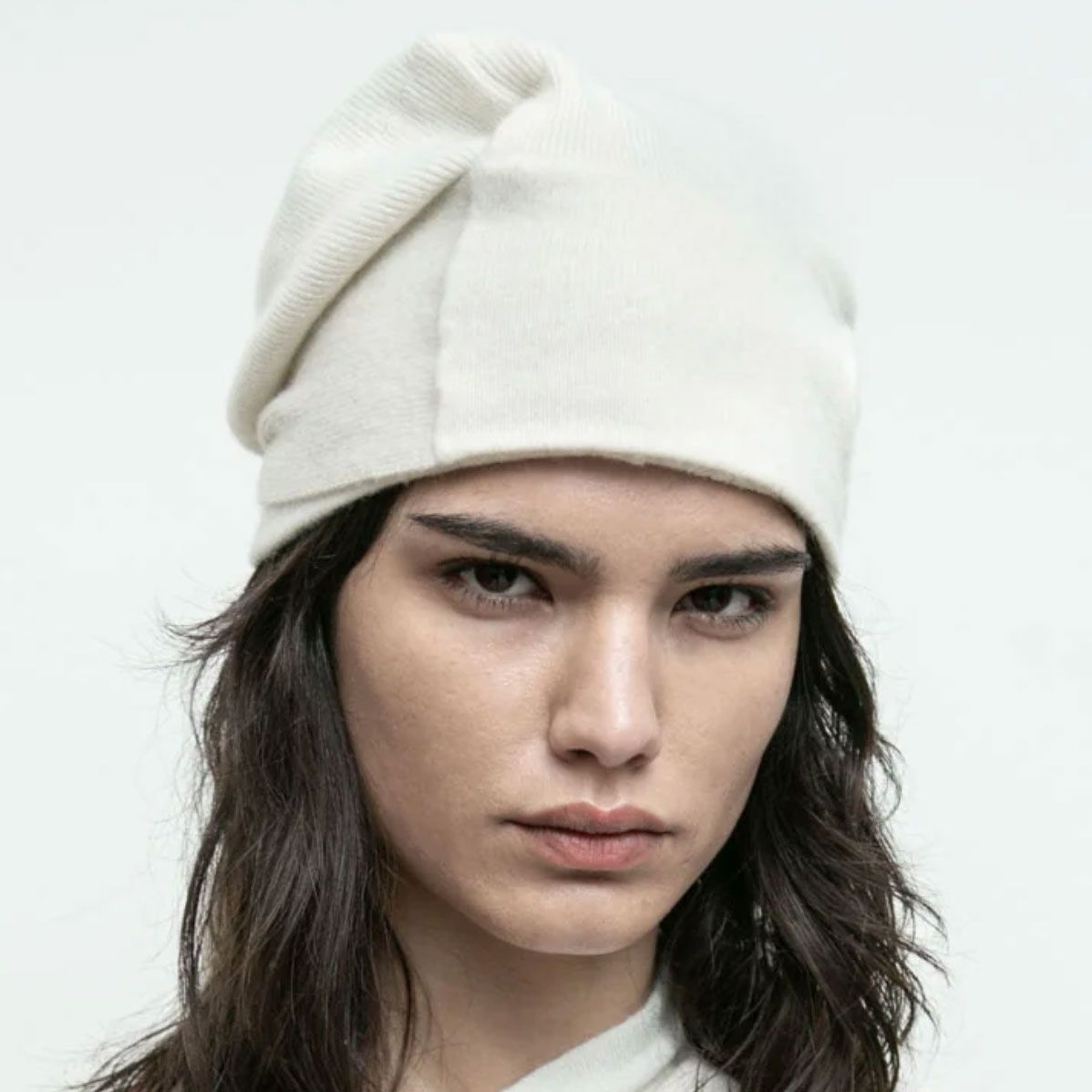 How to Wear the Funny Little Hats We Saw on the Runway