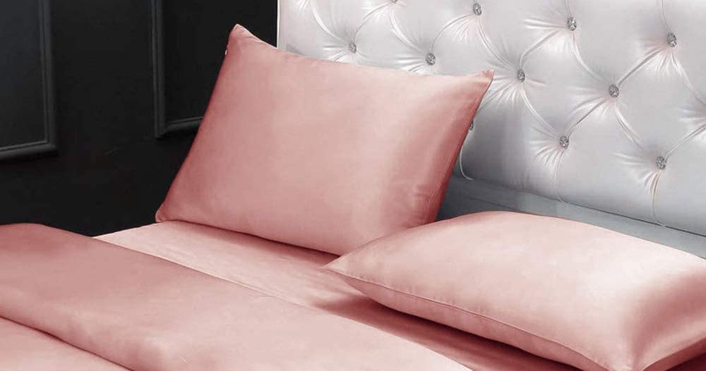 14 Best Silk Pillowcases 2022 | The Strategist