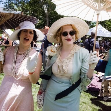 Street Style: Welcome to the Roaring 20s