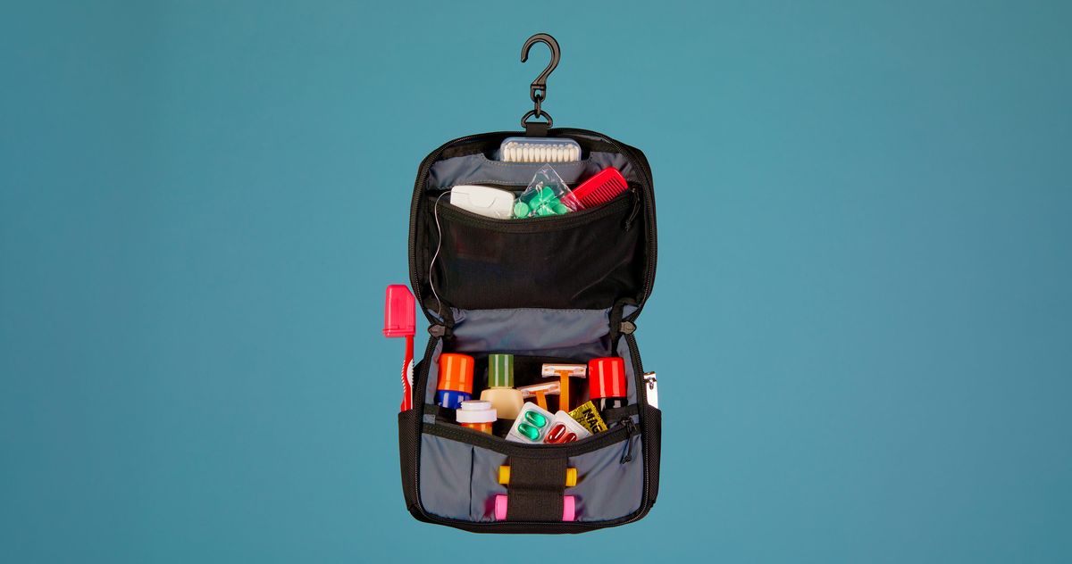 Dopp Kits & Toiletry Bags