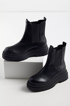 Urban Outfitters UO Baldwin Leather Boot