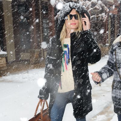 PActress Kate Bosworth enters the AP portrait studio on January 21, 2012 in Park City, Utah.