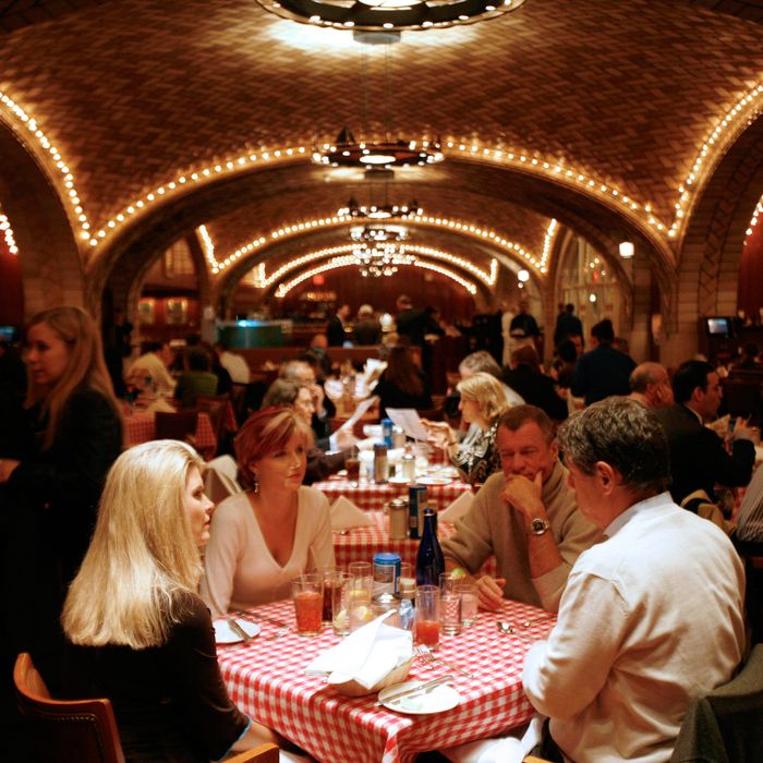 New York's Grand Central Oyster Bar.