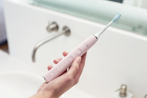 Philips Sonicare DiamondClean Smart Electric Rechargeable Toothbrush