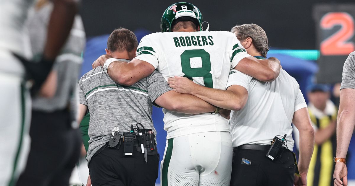 Aaron Rodgers details UFO sighting during Hard Knocks finale which