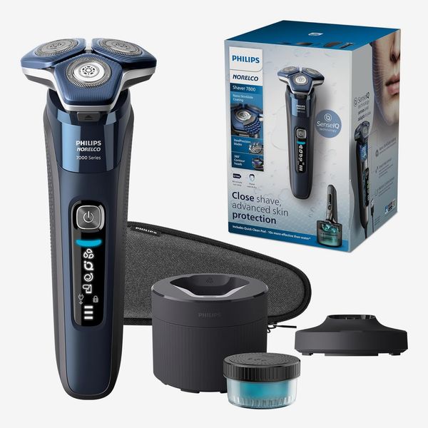 Philips Norelco 7800 Rechargeable Wet & Dry Electric Shaver