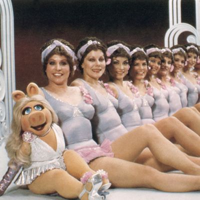 THE GREAT MUPPET CAPER, Miss Piggy, 1981, (c) Universal/courtesy Everett Collection